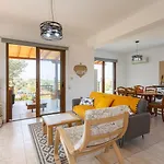 Sunset Villa