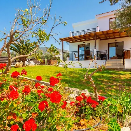 Sunset Villa *
